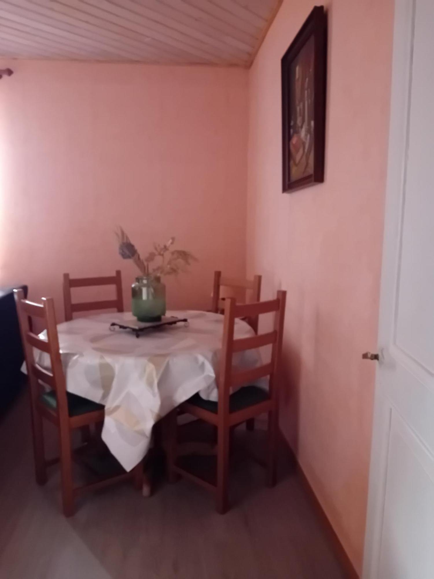 Appartement Spacieux Dans Joli Village Alsacien Châtenois Exterior photo